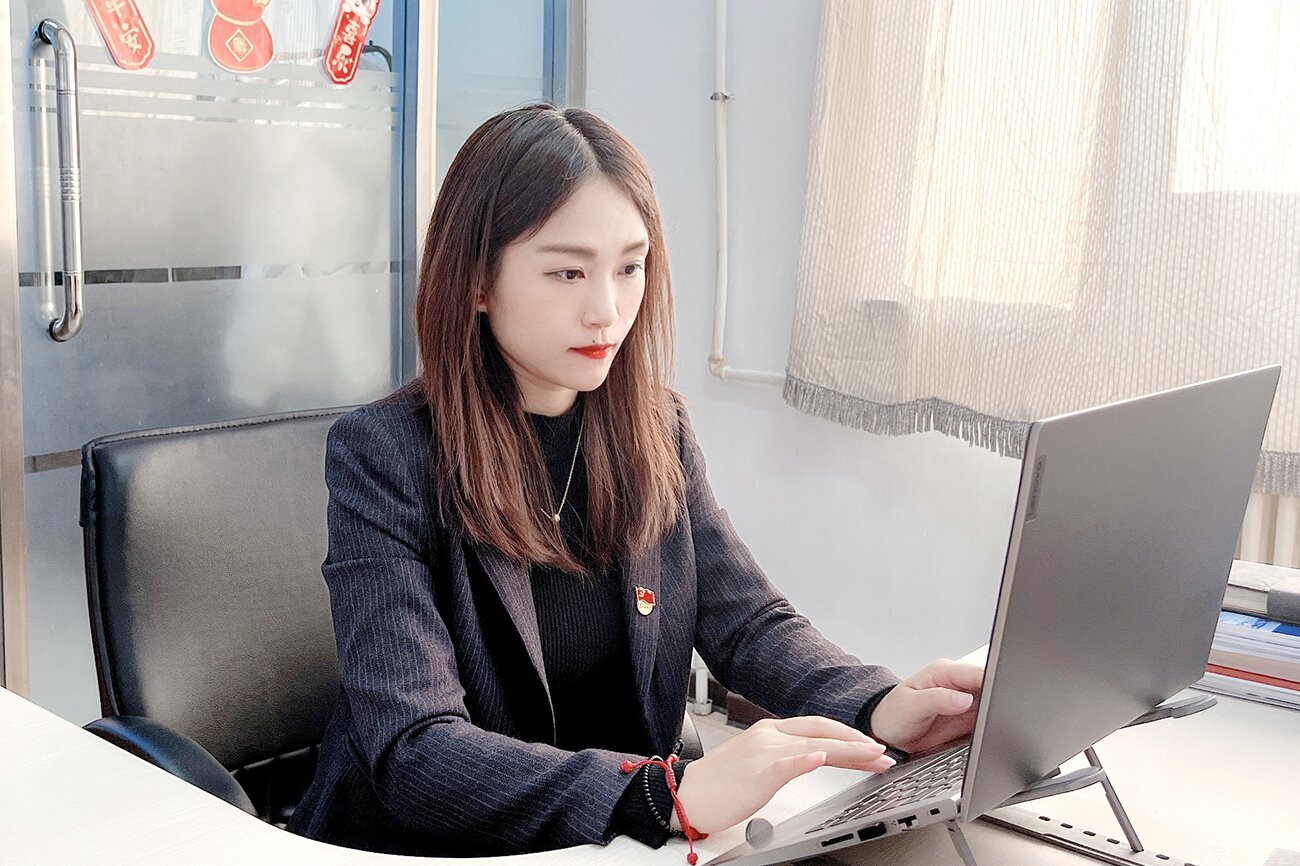 哈藥集團國資戰隊“英雄譜”事跡專欄——中藥公司醫學與市場部醫學經理王麗宇